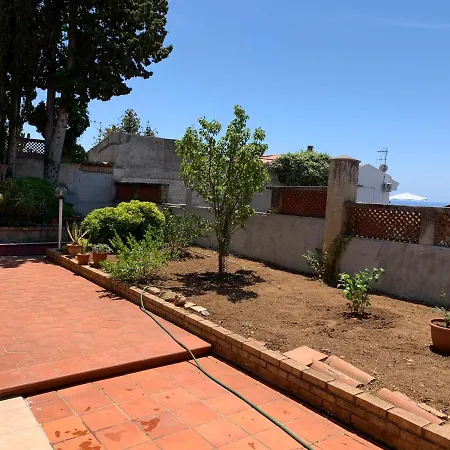 别墅 Lovely House In Scalea! Larissa House. 斯卡莱阿