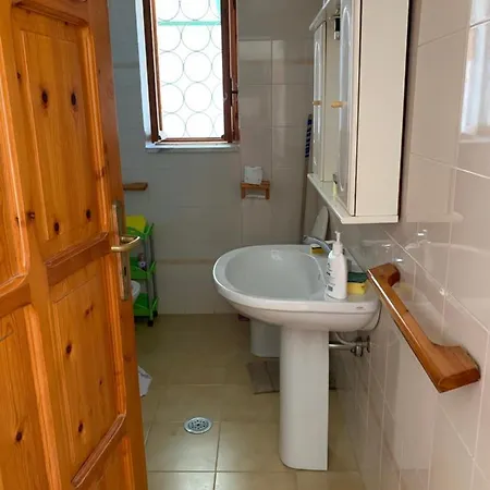 Lovely House In Scalea! Larissa House. 别墅