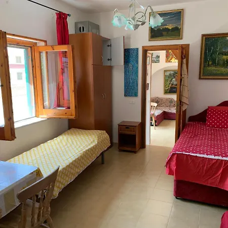 Lovely House In Scalea! Larissa House. 斯卡莱阿